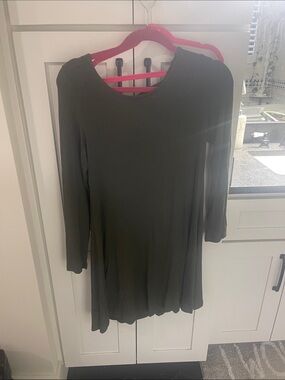 entro Olive Green Long Sleeve Tunic Top